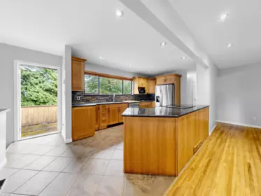 Breakfast Nook Photo of 2155 Mohawk Avenue, Coquitlam, BC