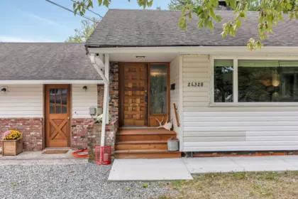 24320 116 Avenue, Maple Ridge, BC, Maple Ridge — Single Family Residence for sale