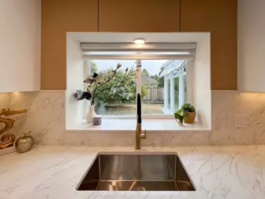 Primary Bathroom Photo of 15092 19a Avenue, Surrey, BC