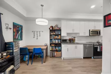 Office / Den Photo of 206 2389 Hawthorne Avenue, Port Coquitlam, BC