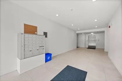 Primary Bathroom Photo of 206 2389 Hawthorne Avenue, Port Coquitlam, BC