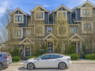 Garden / Landscaping Photo of 2468 St. Catherines Street, Vancouver, BC