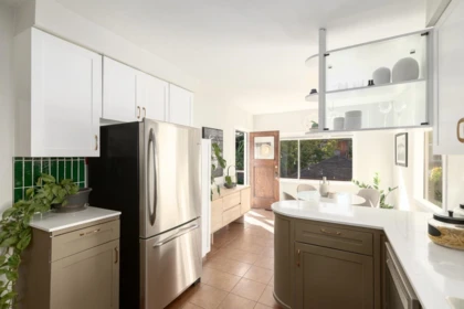 Kitchen Photo of 3114 Turner Street, Vancouver, BC