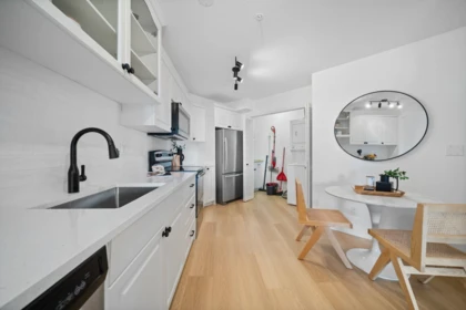 Powder Room Photo of 422 12931 Railway Avenue, Richmond, BC