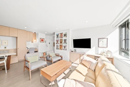 Loft / Bonus Room Photo of 817 1445 Marpole Avenue, Vancouver, BC