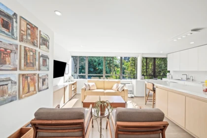 Office / Den Photo of 817 1445 Marpole Avenue, Vancouver, BC