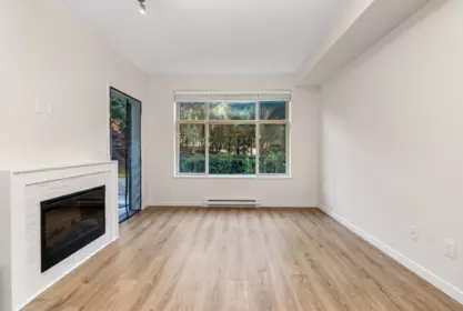 Primary Bathroom Photo of 107 19201 66a Avenue, Surrey, BC