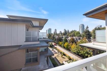 Backyard Photo of 601 7133 14th Avenue, Burnaby, BC