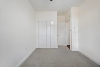Entry Foyer Photo of 601 7133 14th Avenue, Burnaby, BC