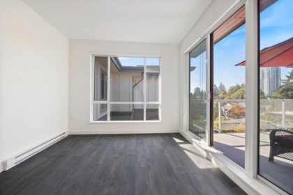 Office / Den Photo of 601 7133 14th Avenue, Burnaby, BC