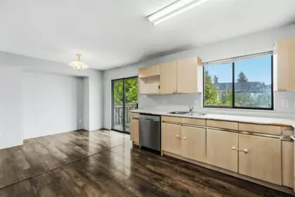 Living Room Photo of 7258 140a Street, Surrey, BC