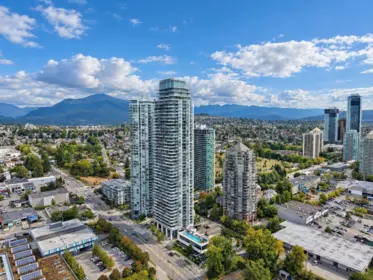 Front Yard Photo of 3606 1888 Gilmore Avenue, Burnaby, BC