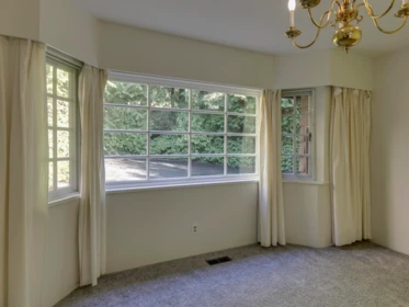Loft / Bonus Room Photo of 3904 Westridge Avenue, West Vancouver, BC