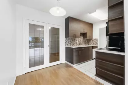 Breakfast Nook Photo of 302 211 W 3rd Street, North Vancouver, BC