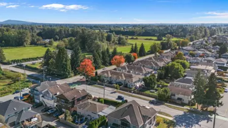 Community Amenities Photo (Clubhouse) of 114 750 Prairie Avenue, Port Coquitlam, BC