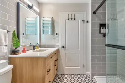 Office / Den Photo of 202 1928 Nelson Street, Vancouver, BC