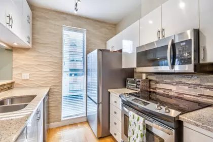 Walk-In Closet Photo of 202 1928 Nelson Street, Vancouver, BC