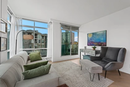 Living Room Photo of 603 130 E 2nd Street, North Vancouver, BC