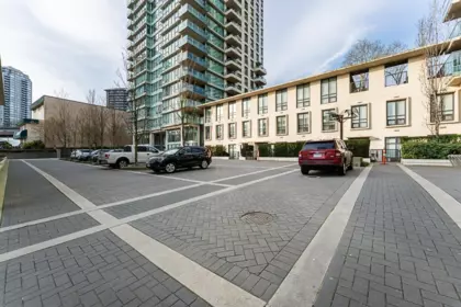 Family Room Photo of 905 2232 Douglas Road, Burnaby, BC