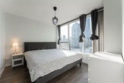 Loft / Bonus Room Photo of 905 2232 Douglas Road, Burnaby, BC