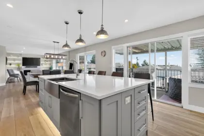 6260 191a Street, Surrey, BC, Surrey — Single Family Residence for sale