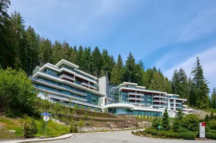 303 3101 Burfield Place, West Vancouver, BC, West vancouver — Apartment/Condo for sale