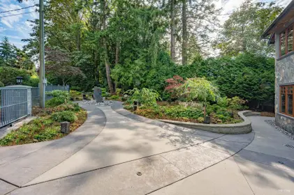 2761 124b Street, Surrey, BC, Surrey — Single Family Residence for sale