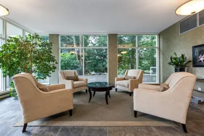 701 1455 Duchess Avenue, West Vancouver, BC, West vancouver — Apartment/Condo for sale