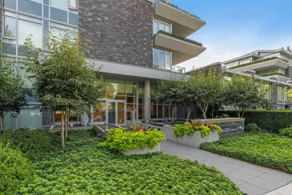 501 866 Arthur Erickson Place, West Vancouver, BC, West vancouver — Apartment/Condo for sale