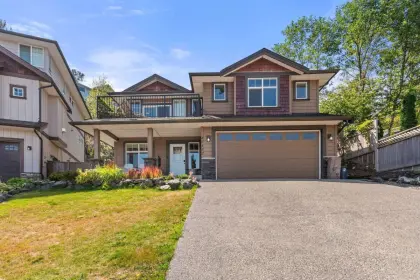 47152 Peregrine Avenue, Chilliwack, BC, Chilliwack — Single Family Residence for sale