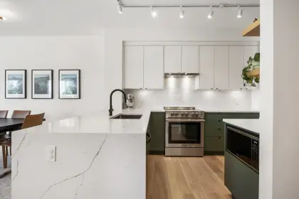 303 6198 Ash Street, Vancouver, BC, Vancouver — Apartment/Condo for sale