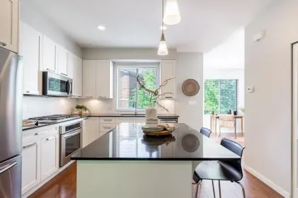 6 34248 King Road, Abbotsford, BC, Abbotsford — Townhouse for sale
