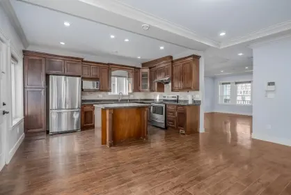 6742 191a Street, Surrey, BC, Surrey — Single Family Residence for sale