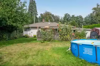 Breakfast Nook Photo of 2303 Mckenzie Road, Abbotsford, BC
