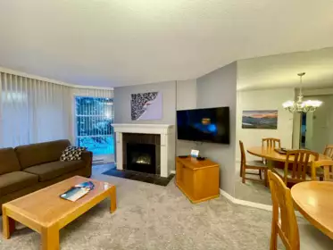 Wk 9 4910 Spearhead Place, Whistler, BC, Whistler — Apartment/Condo for sale