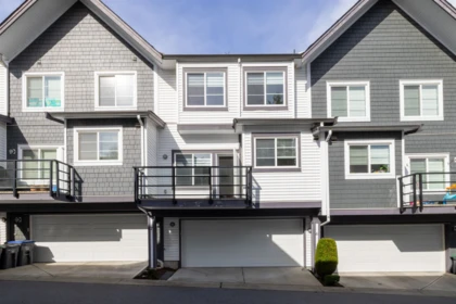 6 6767 196 Street, Surrey, BC, Surrey — Townhouse for sale