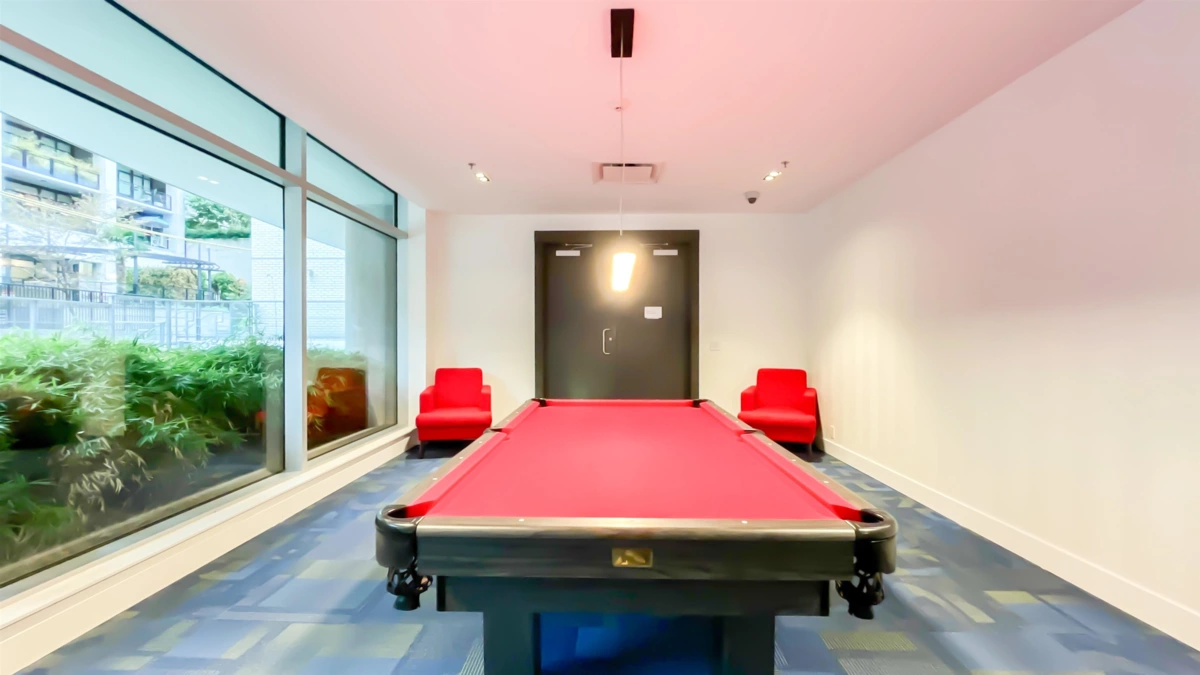 Family Room Photo of 512 1283 Howe Street, Vancouver, BC