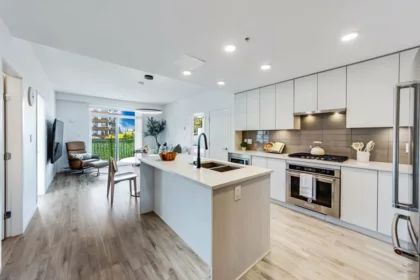 309 621 Regan Avenue, Coquitlam, BC, Coquitlam — Apartment/Condo for sale