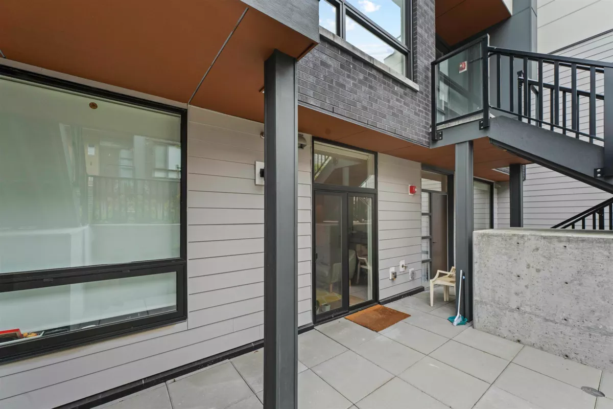 Living Room Photo of 614 6085 Irmin Street, Burnaby, BC