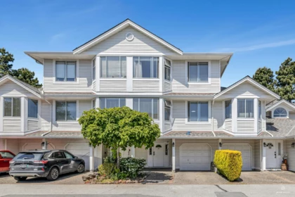 98 7955 122 Street, Surrey, BC, Surrey — Townhouse for sale