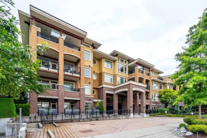 208 1975 154 Street, Surrey, BC, Surrey — Apartment/Condo for sale