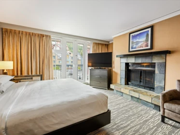 306 4050 Whistler Way, Whistler, BC, Whistler — Apartment/Condo for sale