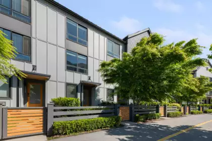 1324 Halyard Place, Squamish, BC, Squamish — Townhouse for sale