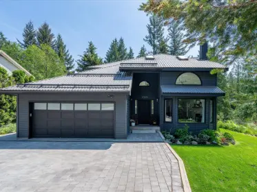 8309 Valley Drive, Whistler, BC, Whistler — Single Family Residence for sale