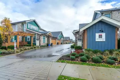 36 4750 228 Street, Langley, BC, Langley — Townhouse for sale
