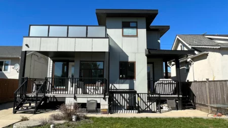 1422 Tenth Avenue, New Westminster, BC, New Westminster — Single Family Residence for sale