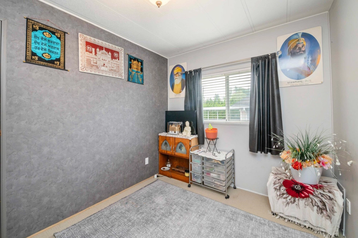 Laundry Room Photo of 13 27111 Avenue, Langley, BC