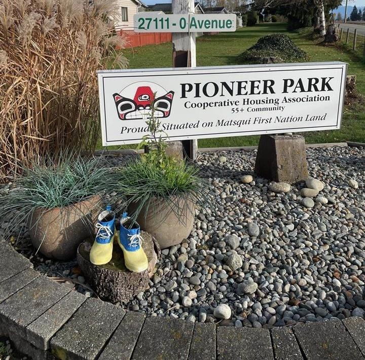 Outdoor Deck Photo of 13 27111 Avenue, Langley, BC