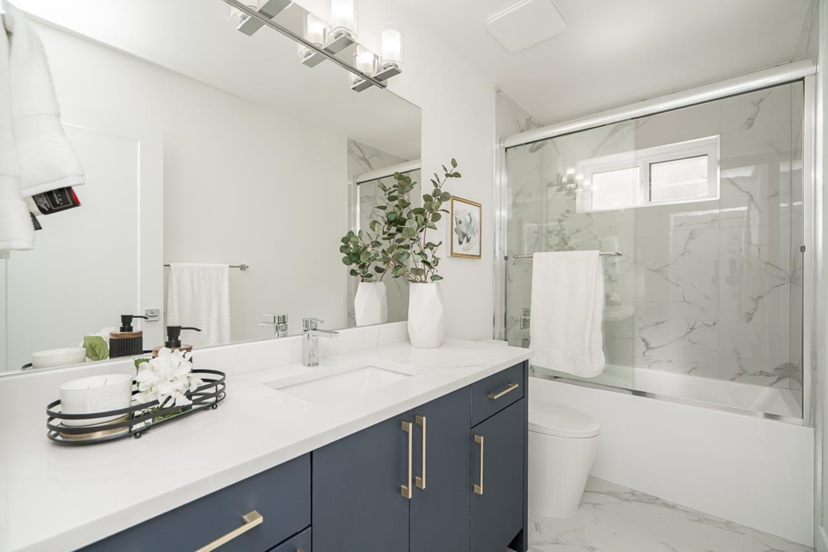 Outdoor Patio Photo of 20549 74b Avenue, Langley, BC