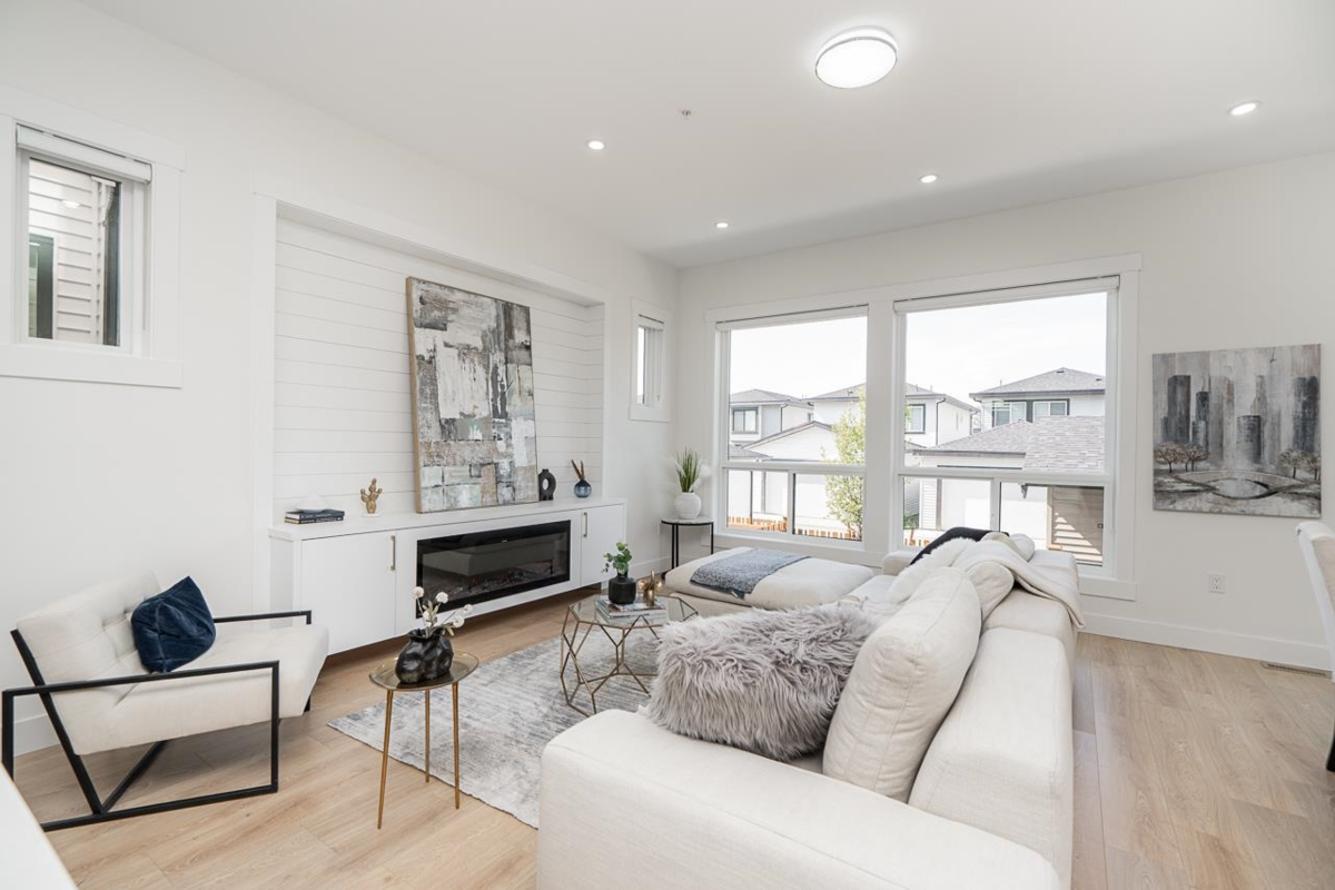 Primary Bedroom Photo of 20549 74b Avenue, Langley, BC